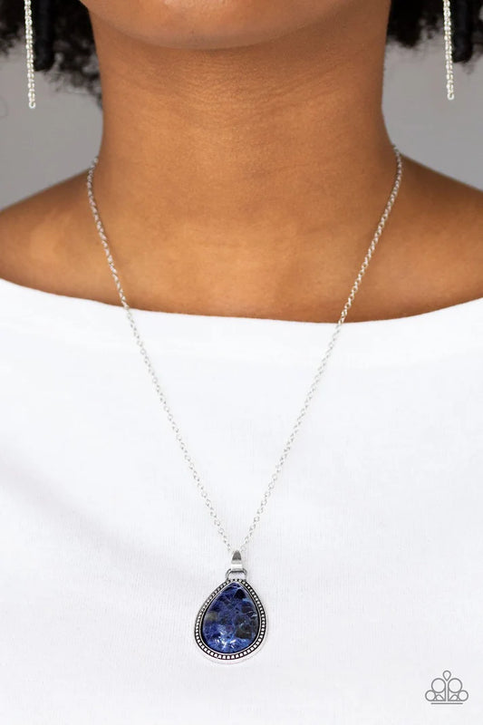 On the Home Frontier - blue - Necklace