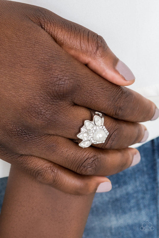 Crown Coronation - white - ring