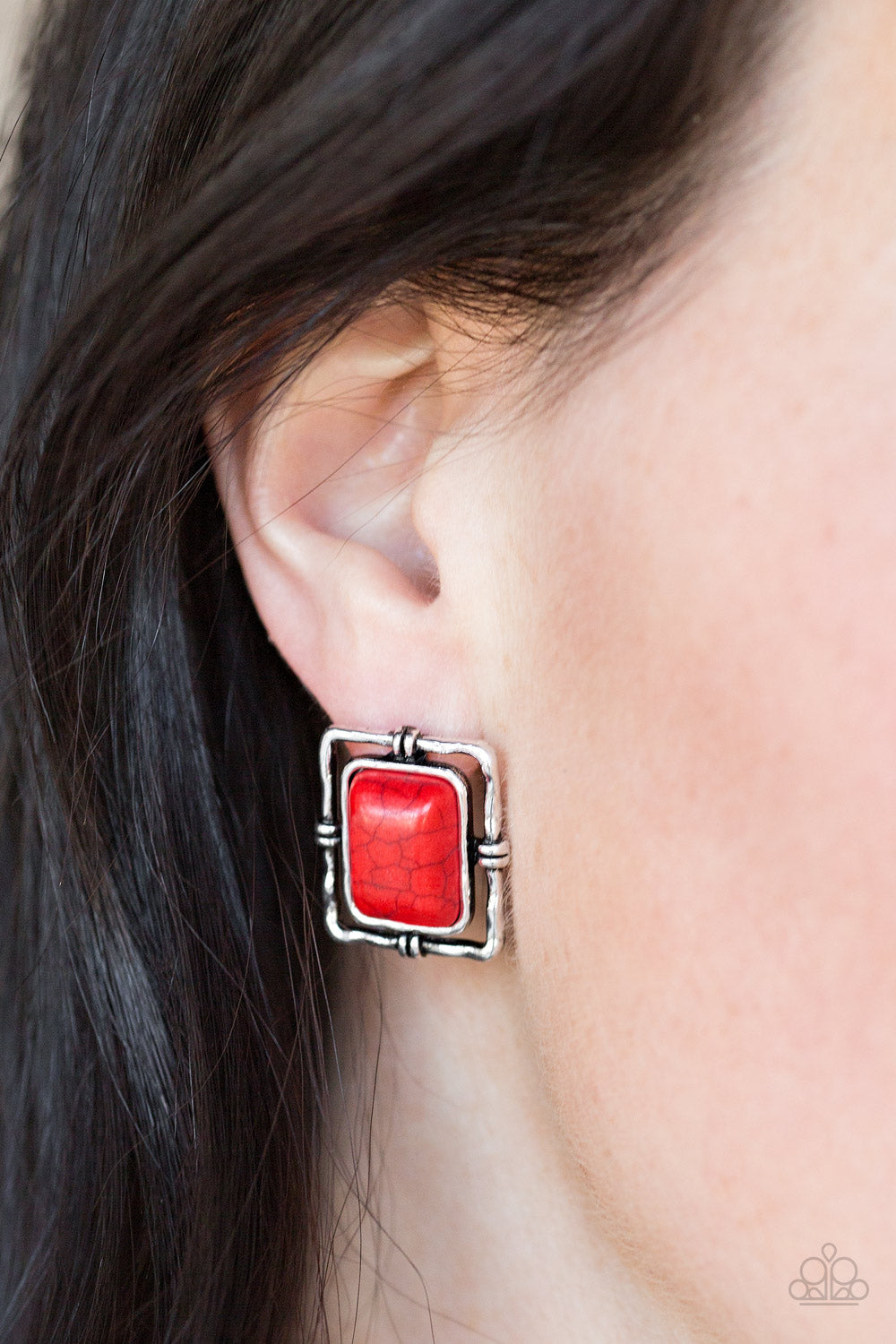 "Center STAGECOACH" Red Post Earrings