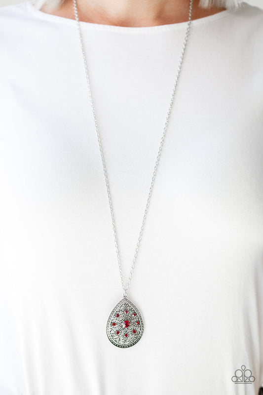 "I Am Queen" Red Necklace & Earring Set